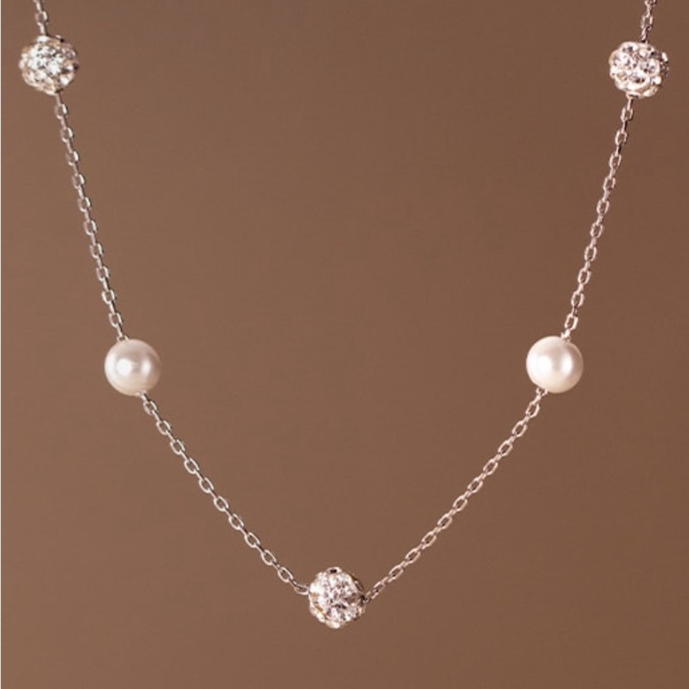 925 Sterling Silver Rhinestone Round Minimalist Necklace